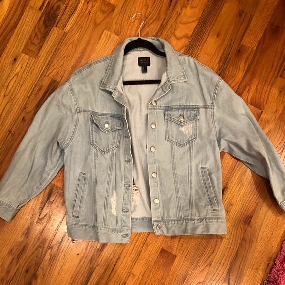 Forever 21 Jackets & Blazers - Oversized “boyfriend” denim jean jacket